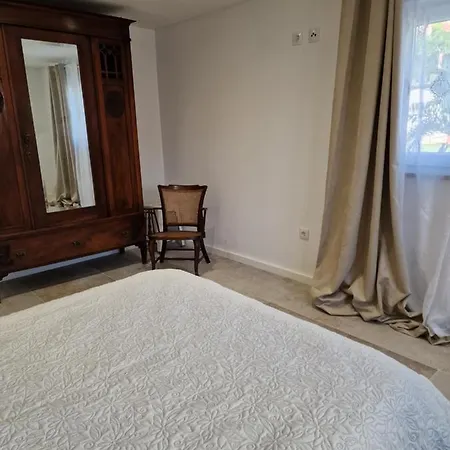 Casa Nikana Turcifal Extérieur photo